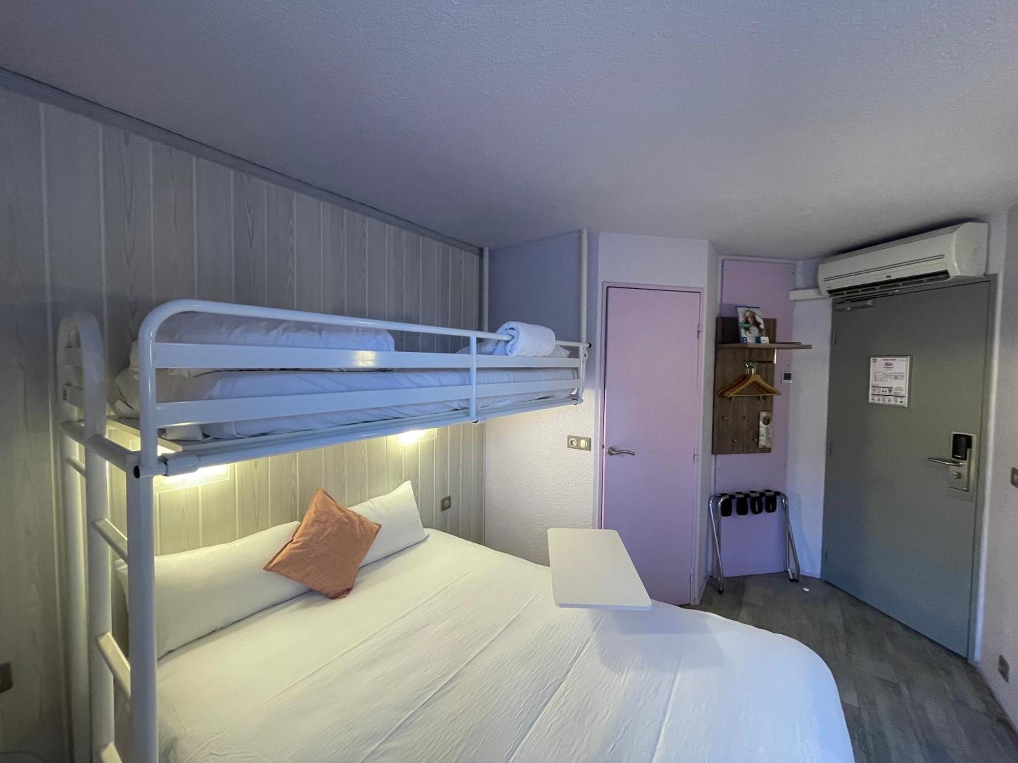 Brit Hotel ชองเบรี ภายนอก รูปภาพ