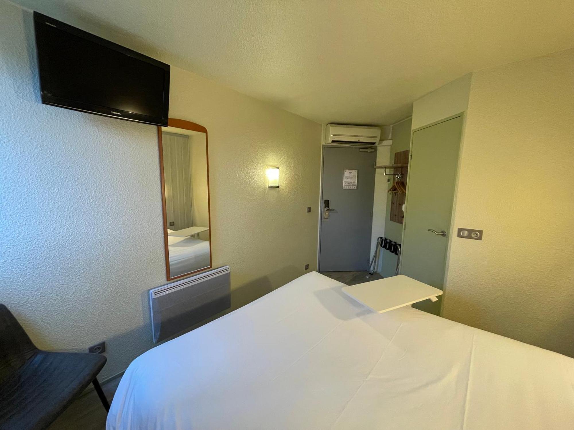 Brit Hotel ชองเบรี ภายนอก รูปภาพ