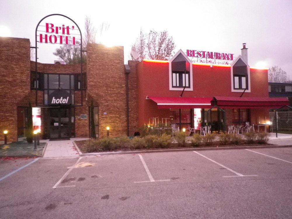 Brit Hotel ชองเบรี ภายนอก รูปภาพ